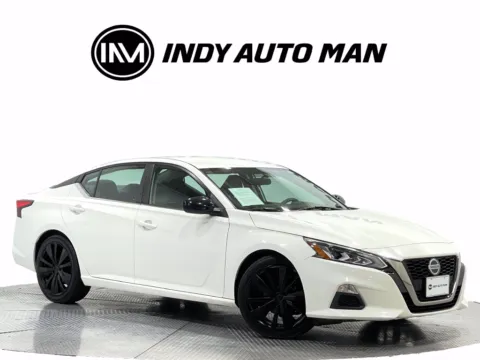 Photos of 2019 Nissan Altima 2.5 SR for sale in Indianapolis, IN at Indy Auto Man - Indianapolis