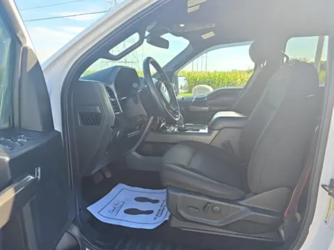 More photos of 2019 Ford F-150 XLT at Indy Auto Man - Indianapolis, IN
