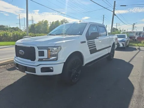 Photos of 2019 Ford F-150 XLT for sale in Indianapolis, IN at Indy Auto Man - Indianapolis