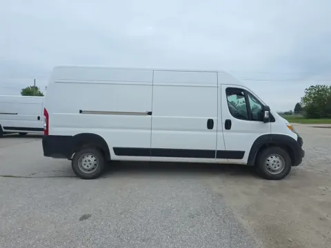 Photos of 2023 Ram ProMaster 2500 High Roof for sale in Indianapolis, IN at Indy Auto Man - Indianapolis
