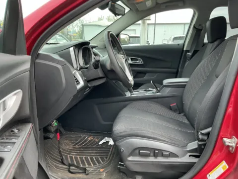 More photos of 2014 Chevrolet Equinox LT 1LT at Indy Auto Man - Indianapolis, IN