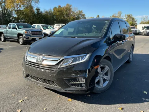 Photos of 2020 Honda Odyssey EX-L for sale in Indianapolis, IN at Indy Auto Man - Indianapolis