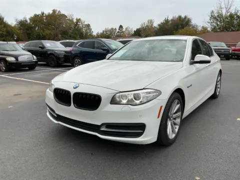 Photos of 2014 BMW 5 Series 535i for sale in Indianapolis, IN at Indy Auto Man - Indianapolis