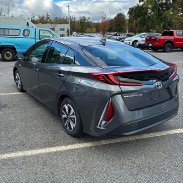 More photos of 2017 Toyota Prius Prime Premium at Indy Auto Man - Indianapolis, IN