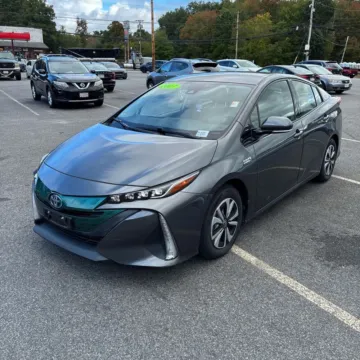 Photos of 2017 Toyota Prius Prime Premium for sale in Indianapolis, IN at Indy Auto Man - Indianapolis