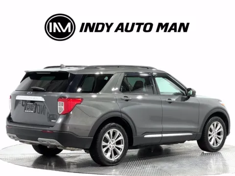 More photos of 2020 Ford Explorer XLT at Indy Auto Man - Indianapolis, IN
