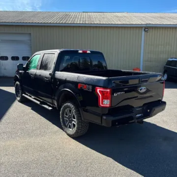 More photos of 2016 Ford F-150 XLT at Indy Auto Man - Indianapolis, IN