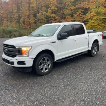 Photos of 2018 Ford F-150 XLT for sale in Indianapolis, IN at Indy Auto Man - Indianapolis