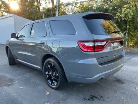 More photos of 2021 Dodge Durango R/T at Indy Auto Man - Indianapolis, IN