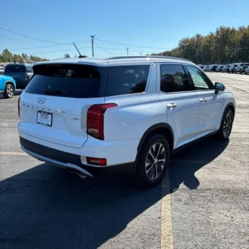 Another view of 2020 Hyundai Palisade SEL for sale in Indianapolis, IN at Indy Auto Man - Indianapolis