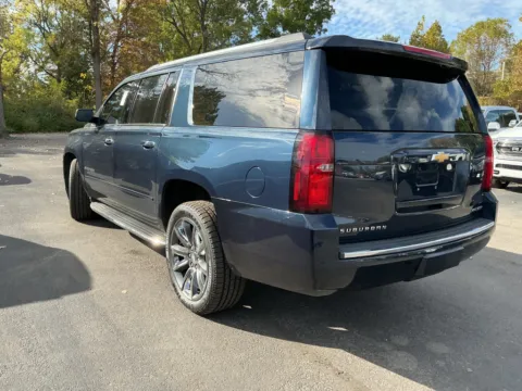 More photos of 2020 Chevrolet Suburban Premier at Indy Auto Man - Indianapolis, IN