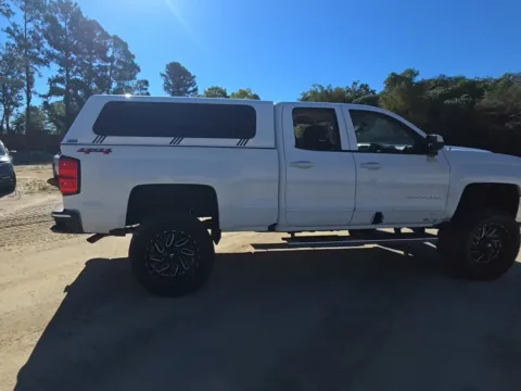Photos of 2018 Chevrolet Silverado 1500 LT LT1 for sale in Indianapolis, IN at Indy Auto Man - Indianapolis