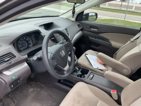 More photos of 2014 Honda CR-V EX at Indy Auto Man - Indianapolis, IN