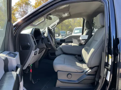 More photos of 2021 Ford F-350SD XL DRW at Indy Auto Man - Indianapolis, IN