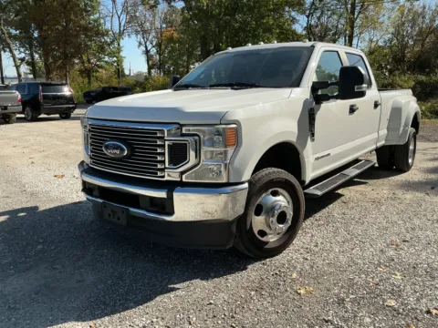 Photos of 2021 Ford F-350SD XL DRW for sale in Indianapolis, IN at Indy Auto Man - Indianapolis
