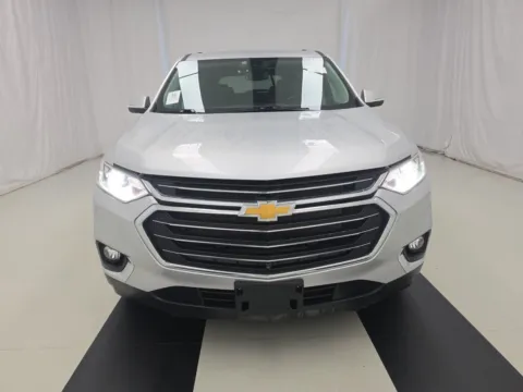 Photos of 2020 Chevrolet Traverse 3LT for sale in Indianapolis, IN at Indy Auto Man - Indianapolis