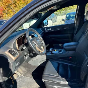 More photos of 2015 Jeep Grand Cherokee Limited at Indy Auto Man - Indianapolis, IN