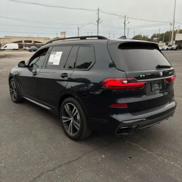 More photos of 2021 BMW X7 M50i at Indy Auto Man - Indianapolis, IN