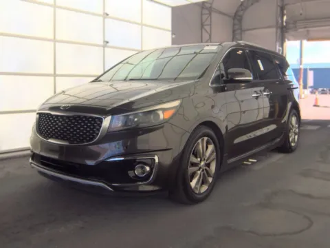 Photos of 2018 Kia Sedona SX Limited for sale in Indianapolis, IN at Indy Auto Man - Indianapolis