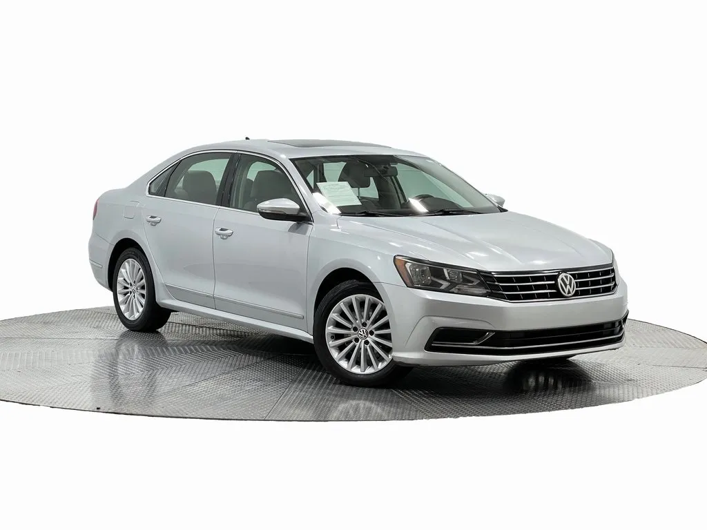 2017 Volkswagen Passat 1.8T SE for sale in Indianapolis, IN