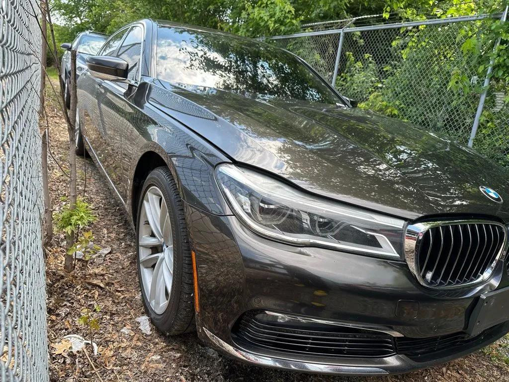 2016 BMW 7 Series 750i xDrive
