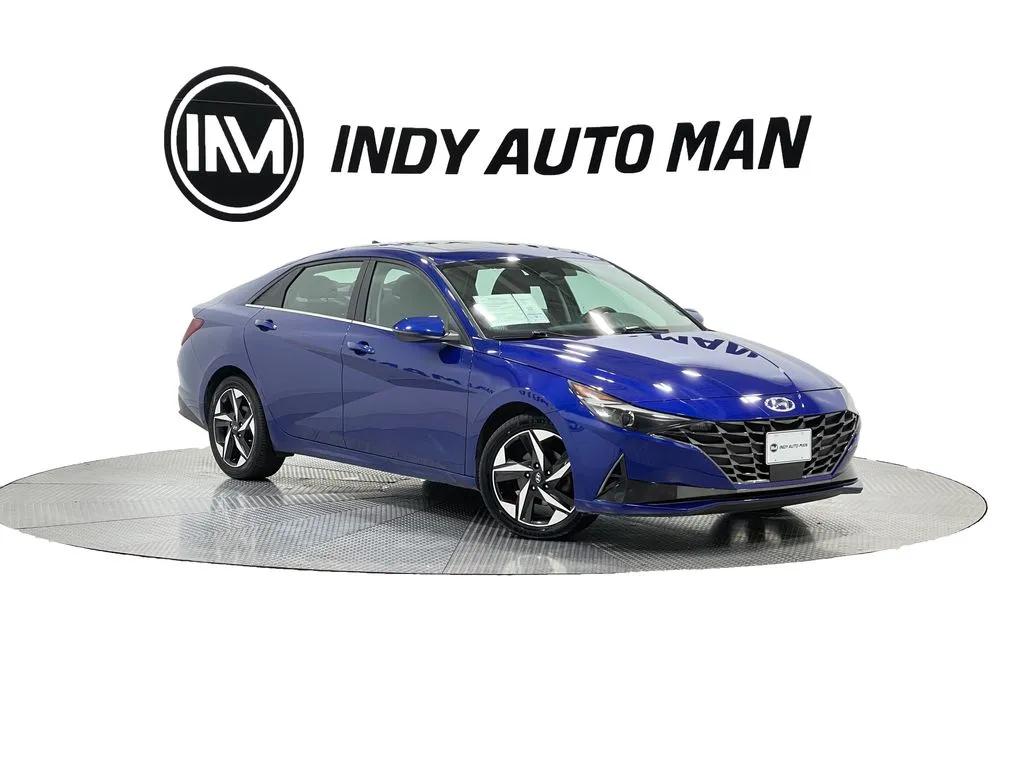 Blue 2021 Hyundai Elantra SEL for sale in Indianapolis, IN