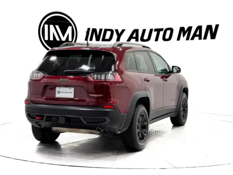 More photos of 2021 Jeep Cherokee Trailhawk at Indy Auto Man, IN