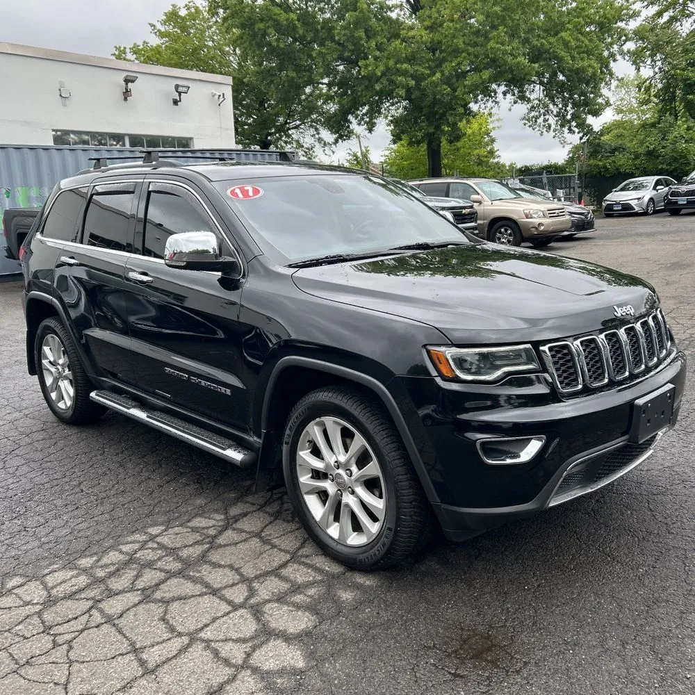 Black 2017 Jeep Grand Cherokee Limited for sale in Indianapolis, IN