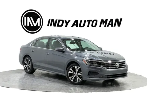 Blue 2021 Volkswagen Passat 2.0T SE for sale in Indianapolis, IN