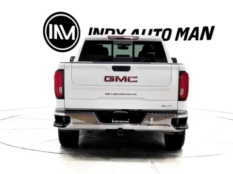 More photos of 2020 GMC Sierra 1500 SLT at Indy Auto Man, IN