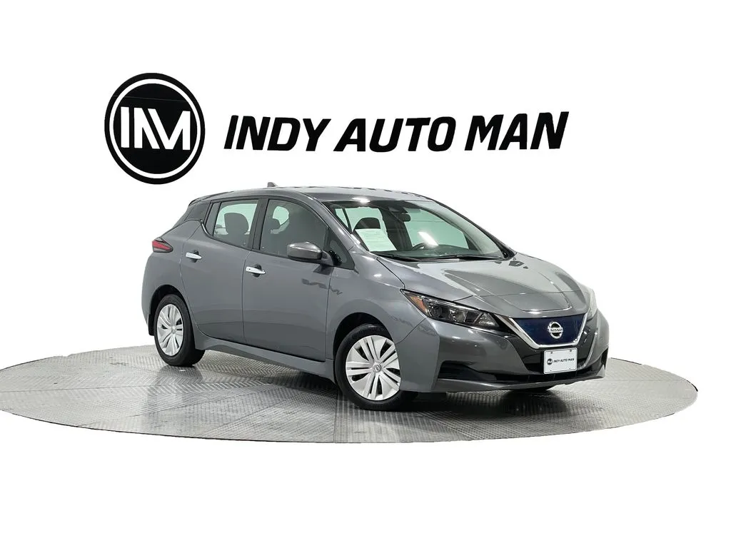Gray 2022 Nissan Leaf S for sale in Indianapolis, IN
