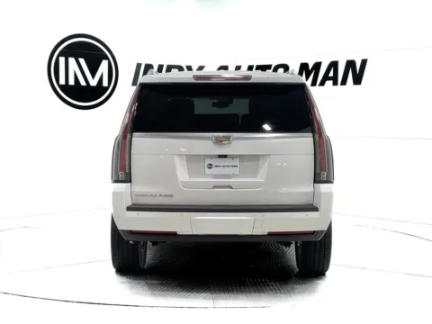 More photos of 2017 Cadillac Escalade Platinum Edition at Indy Auto Man, IN