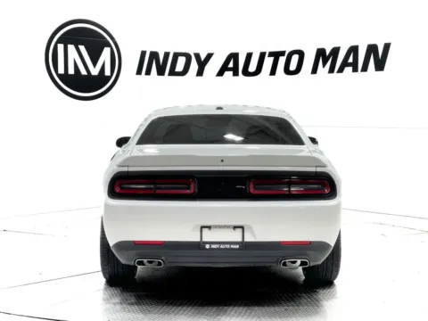 More photos of 2019 Dodge Challenger SXT at Indy Auto Man, IN