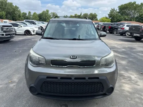 Photos of 2014 Kia Soul for sale in Indianapolis, IN at Indy Auto Man