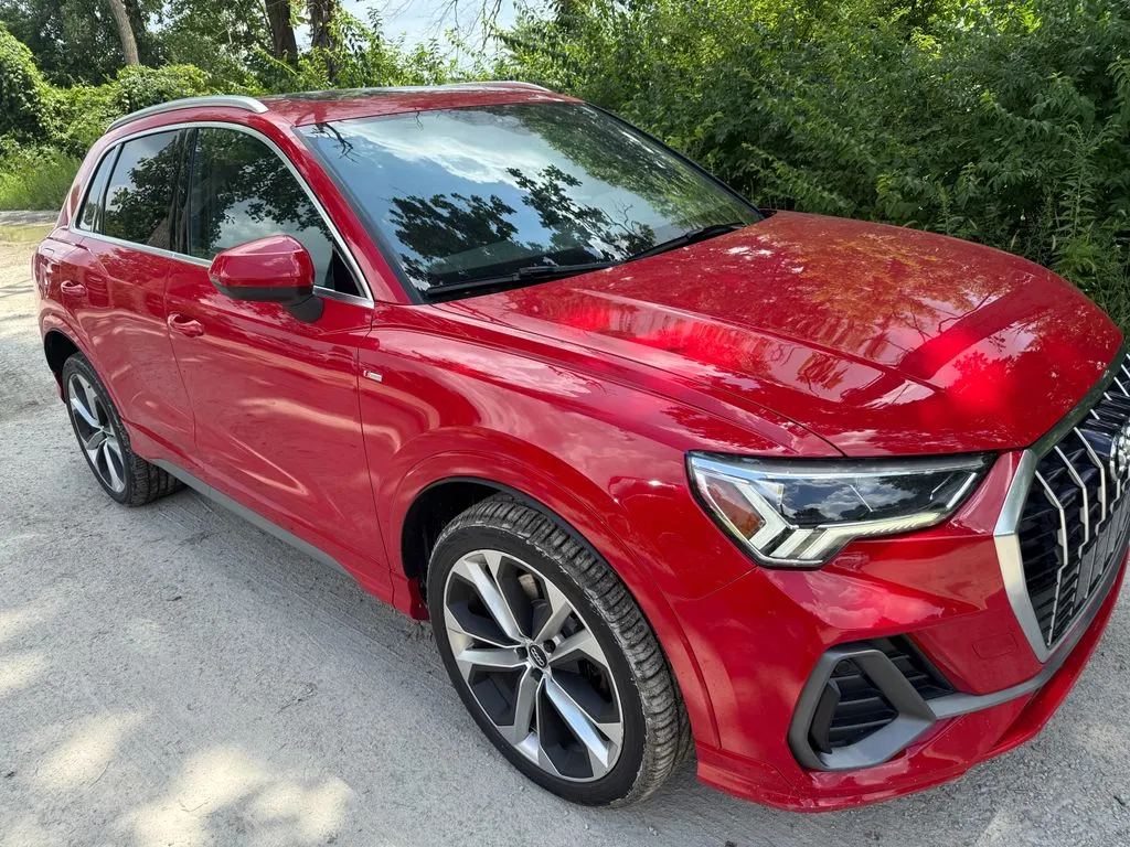 2020 Audi Q3 Premium Plus S line quattro