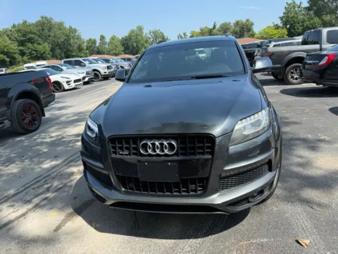Photos of 2013 Audi Q7 3.0T S line Prestige quattro for sale in Indianapolis, IN at Indy Auto Man