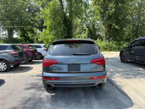 More photos of 2013 Audi Q7 3.0T S line Prestige quattro at Indy Auto Man, IN