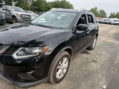 Another view of 2016 Nissan Rogue SV for sale in Indianapolis, IN at Indy Auto Man