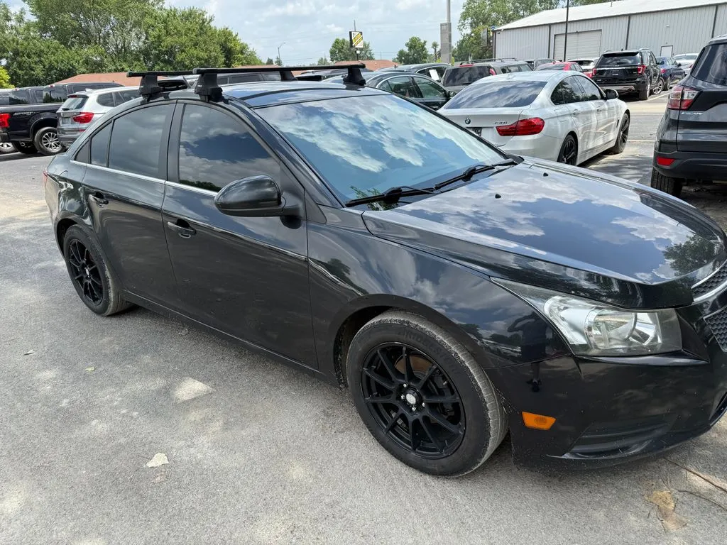 Black 2014 Chevrolet Cruze 1LT for sale in Indianapolis, IN