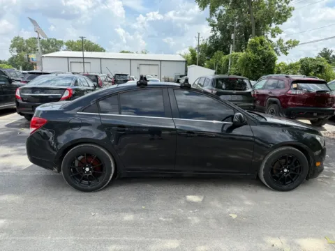 More photos of 2014 Chevrolet Cruze 1LT at Indy Auto Man, IN