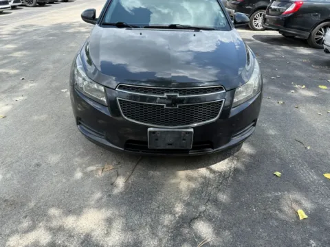 Photos of 2014 Chevrolet Cruze 1LT for sale in Indianapolis, IN at Indy Auto Man