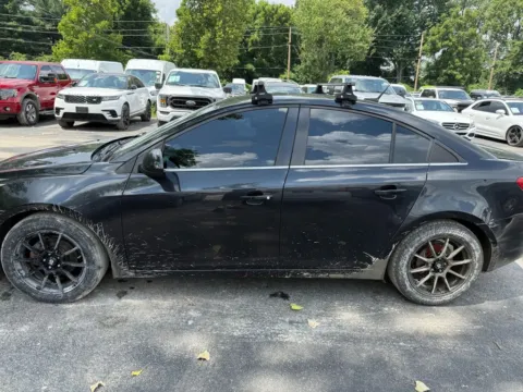 More photos of 2014 Chevrolet Cruze 1LT at Indy Auto Man, IN