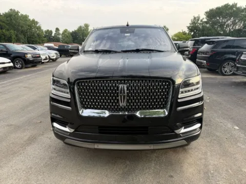Photos of 2019 Lincoln Navigator Reserve for sale in Indianapolis, IN at Indy Auto Man