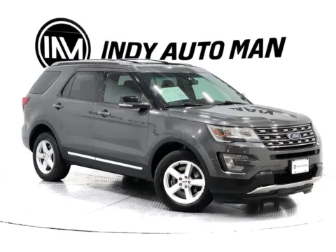 Photos of 2016 Ford Explorer XLT for sale in Indianapolis, IN at Indy Auto Man