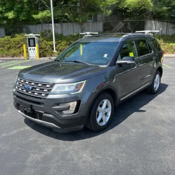 Another view of 2016 Ford Explorer XLT for sale in Indianapolis, IN at Indy Auto Man