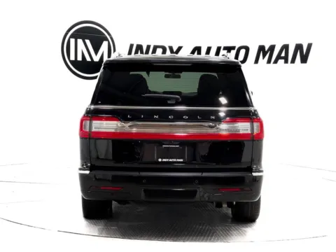 More photos of 2018 Lincoln Navigator Reserve at Indy Auto Man, IN