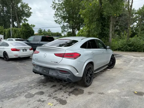 More photos of 2021 Mercedes-Benz GLE 63 S AMG 4MATIC at Indy Auto Man, IN