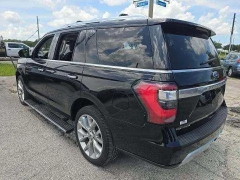 More photos of 2018 Ford Expedition Platinum at Indy Auto Man, IN