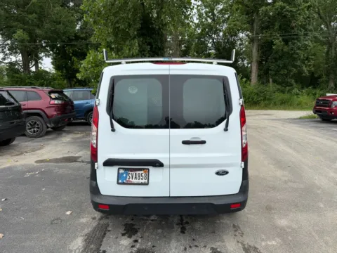 More photos of 2021 Ford Transit Connect XL at Indy Auto Man, IN