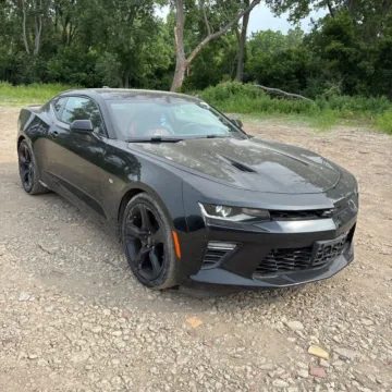 Black 2017 Chevrolet Camaro SS 2SS for sale in Indianapolis, IN